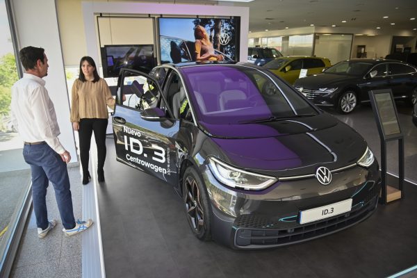 concesionarios audi volkswagen toyota badajoz cohces electricos hibridos badajoz 3 mayo 2022